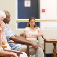 Trop d'attente chez les médecins