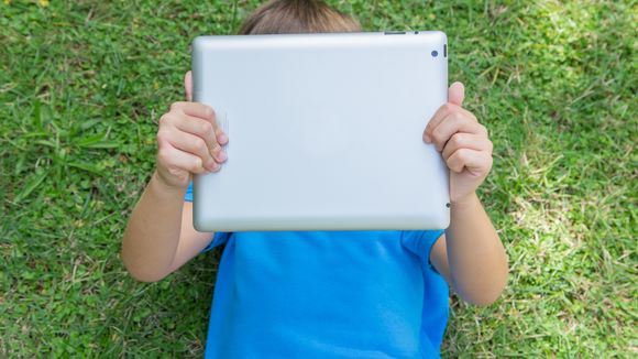 Les tablettes numériques auraient des pouvoirs calmants sur les enfants