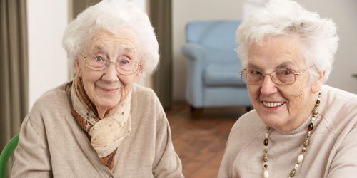 Alzheimer : les médicaments en réévaluation restent remboursés