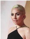 Coiffure Noël 2016 : Lady Gaga porte son chignon bas dans la nuque pour un résultat glamour