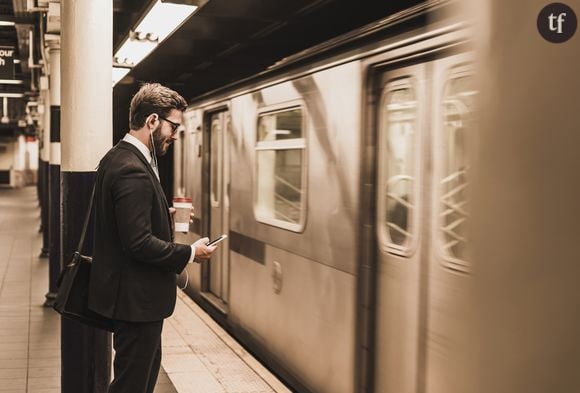 Mater du porno dans les transports en commun, une tendance en plein boom