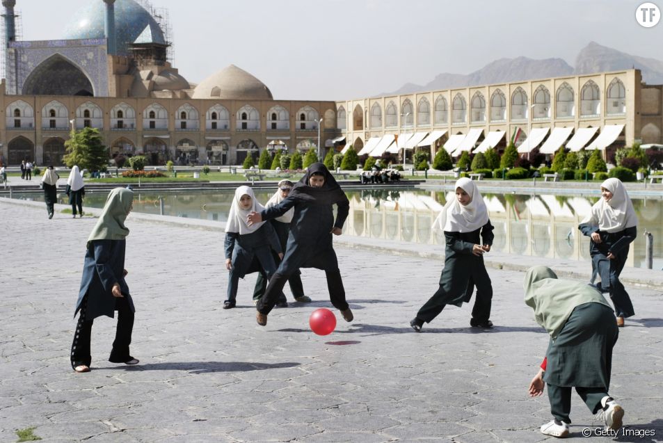 Les Iraniennes montent au créneau pour enfin accéder aux stades de foot