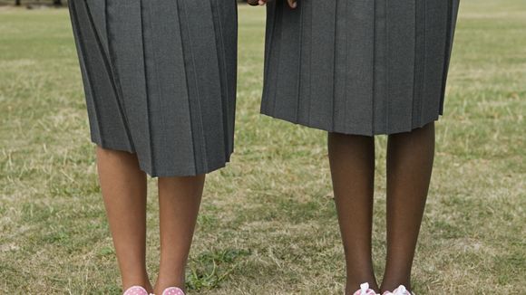 Cette école donne des cours de port de talons aux jeunes filles