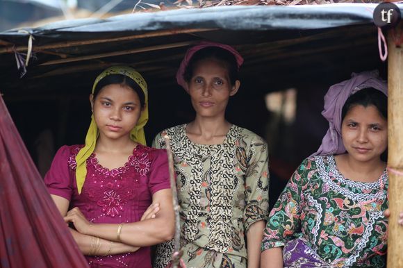 Des réfugiées rohingyas "installées" dans un camp au Bangladesh.