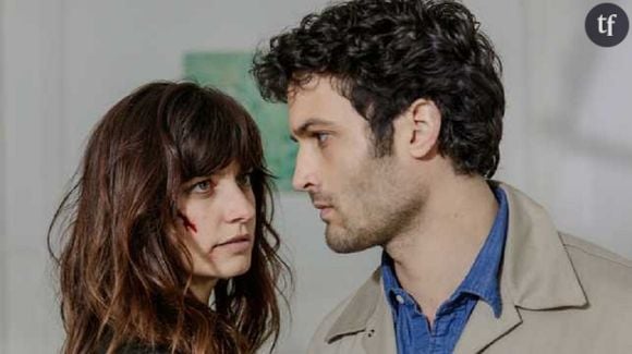 Olivia et Alexandre dans la saison 1 de la série "La vengeance aux yeux clairs"