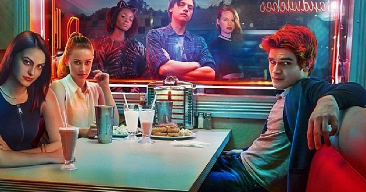 Riverdale saison 2 : Betty et Archie bientôt en couple ? (spoilers