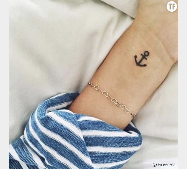 Tatouages Discrets 15 Idées De Tatouages Que Lon Peut