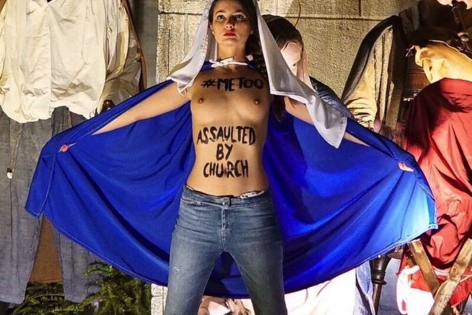 Action du groupe Femen en faveur de l'avortement, Vatican, lundi 25 décembre 2017