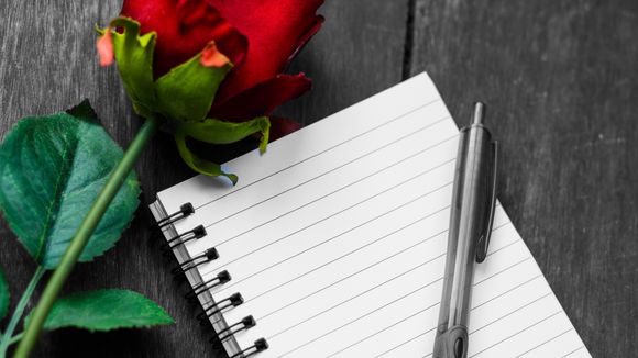 Saint-Valentin : 5 magnifiques poèmes pour déclarer son amour
