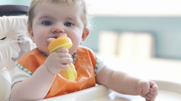 Attention aux piles bouton : une pédiatre alerte