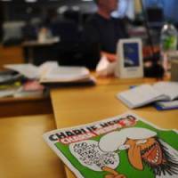 Après Charlie Hebdo, Libération est menacé