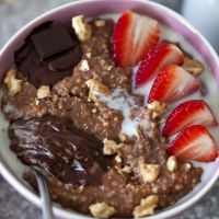 La recette vegan du porridge au chocolat à faire en 10 minutes