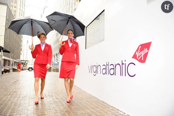 Des hôtesses Virgin Atlantic en 2012