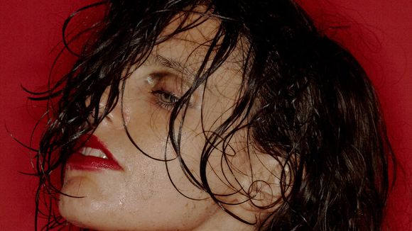 L'interview girl power d'Anna Calvi