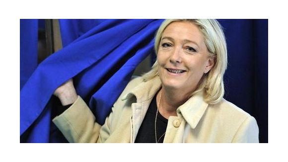 Marine Le Pen porte plainte contre Laurent Ruquier