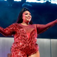 Lizzo aborde le syndrôme de l'imposteur dans une publication émouvante