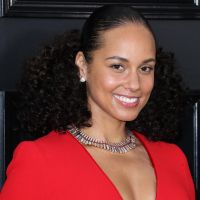 Son fils de 4 ans n'ose pas vernir ses ongles ? Alicia Keys a la réponse parfaite