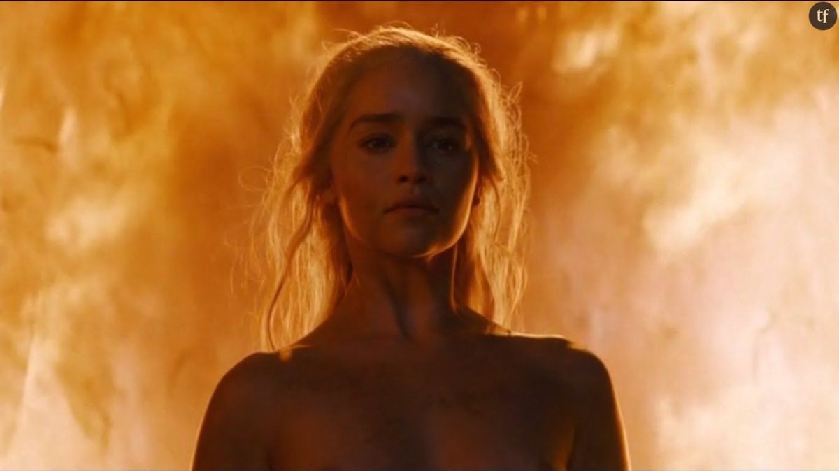 Emilia Clarke forcée de tourner nue pour 