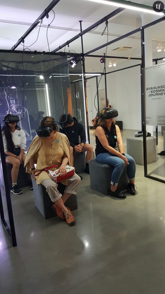 L'exposition HUM(AI)N, oeuvres de réalité virtuelle et d'intelligence artificielle au Centre Phi en août 2019
