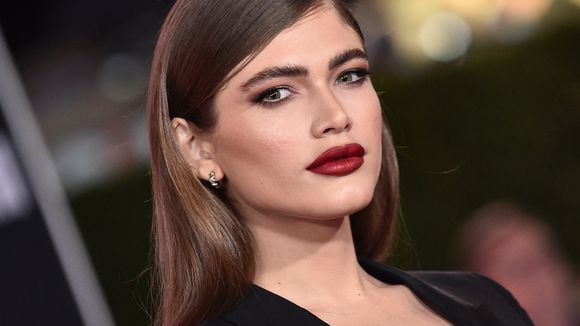 Le message politique de Valentina Sampaio, première top trans à poser pour "Sports Illustrated"