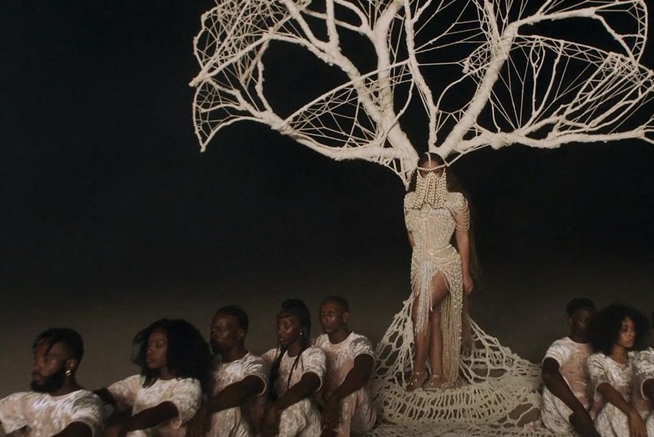 L'album visuel de Beyoncé : déjà culte ou raté ?