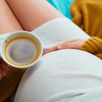 Arrêtez le café : une nouvelle étude alerte les femmes enceintes