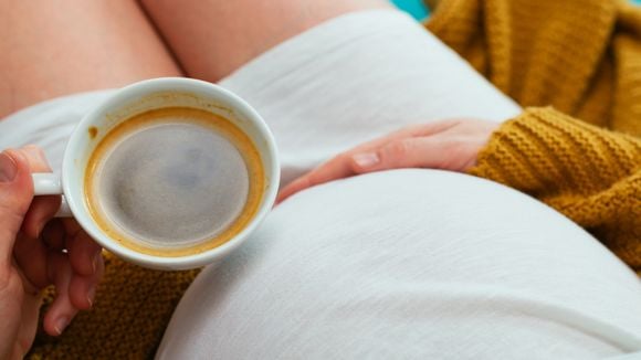 Arrêtez le café : une nouvelle étude alerte les femmes enceintes