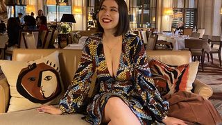 Refoulée du musée d'Orsay à cause d'une robe décolletée