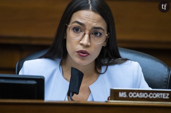 Alexandria Ocasio-Cortez répond aux critiques sur sa Une de "Vanity Fair"