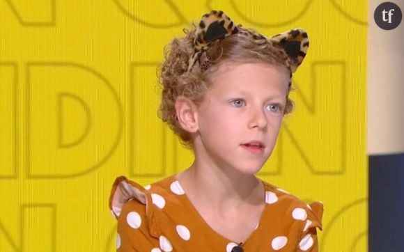 Lilie, petite fille transgenre, sur le plateau de Quotidien