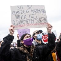 Le retrait de la Turquie de la convention contre les violences faites aux femmes indigne