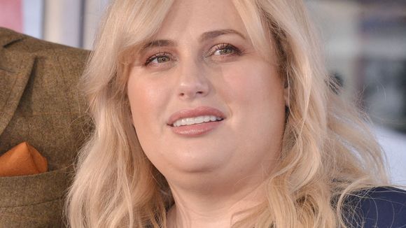 L'actrice Rebel Wilson se confie sur son infertilité et les témoignages affluent
