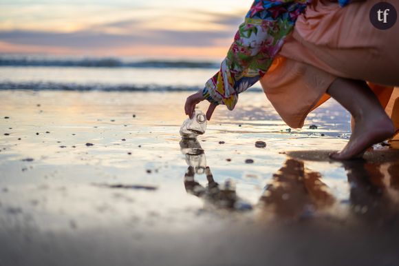 Le plastique envahit les plages, comme les océans.