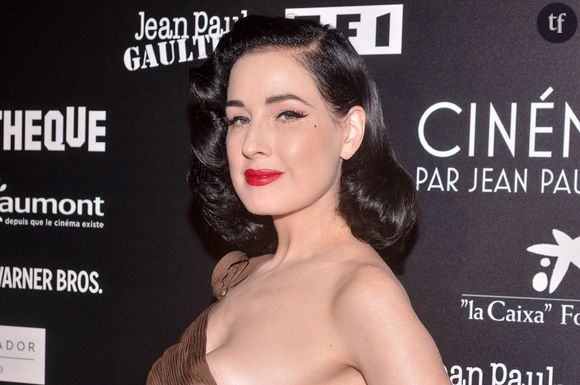 "Je n'en suis pas moins femme" : Dita Von Teese se confie sur son non-désir d'enfant