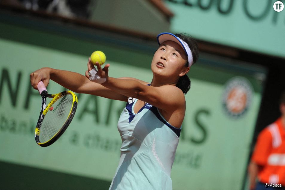 Les féministes dénoncent la disparition de la joueuse de tennis Peng Shuai