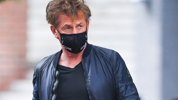 Sean Penn regrette que les mecs se soient "féminisés" (et se vautre dans le OKboomerisme)