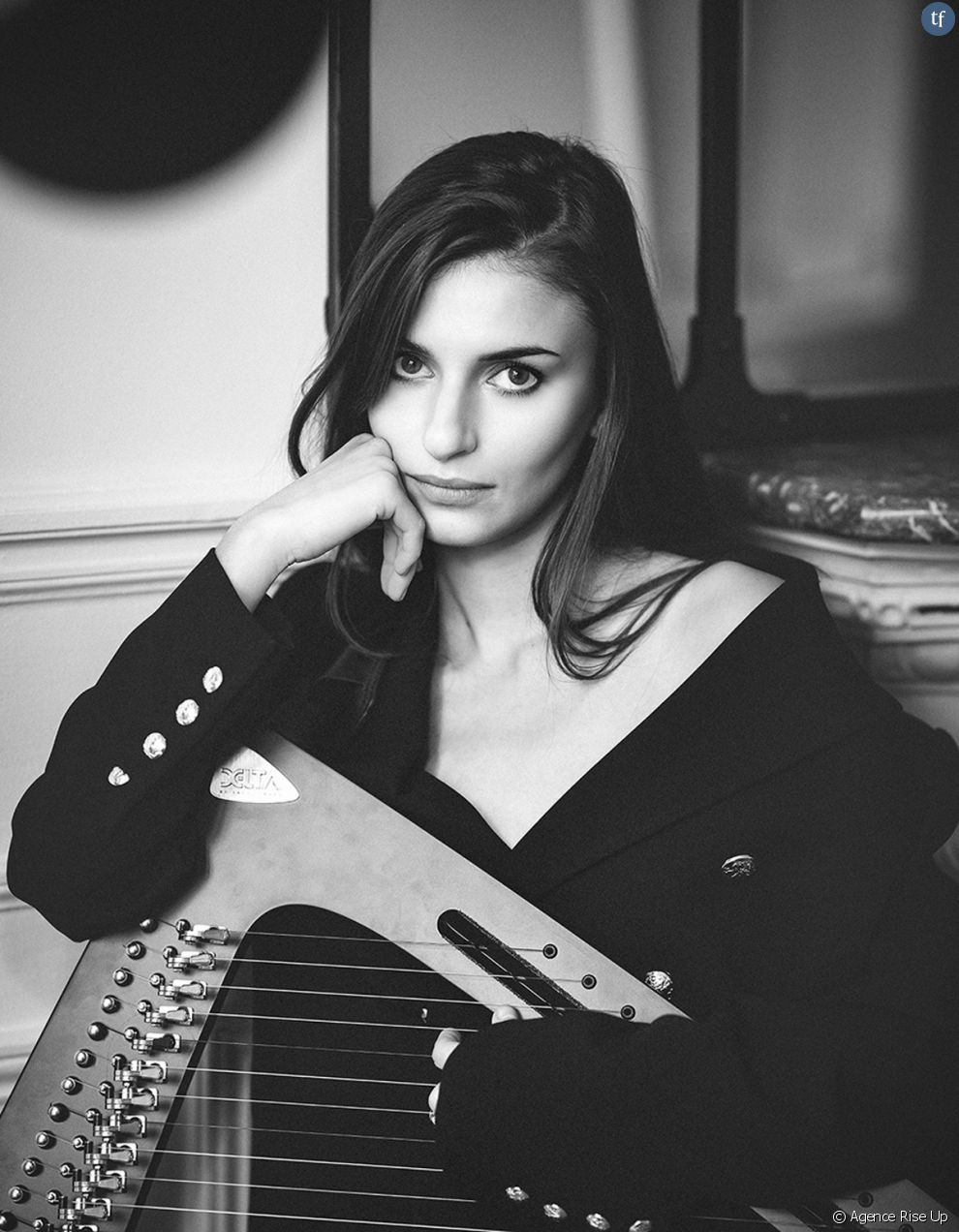 Une chanteuse féministe pour représenter la France à l&#039;Eurovision 2022 ? On vote Pauligne Chagne [Agence Rise Up]