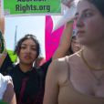 Des militantes pro-avortement devant la Cour suprême