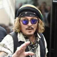 Johnny Depp attaque de nouveau Amber Heard... en chanson