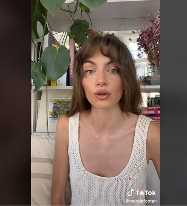 Poils harcelée pour des poils sur le ventre, cette mannequin réplique (vidéo) Terrafemina