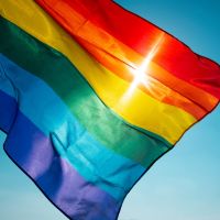 Quels sont les secteurs pros les moins "open" aux personnes LGBTQ ?