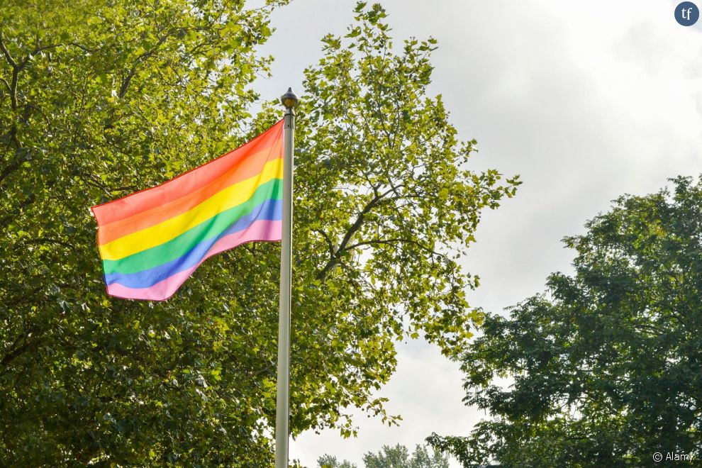  Une enquête menée auprès de plusieurs milliers de personnes LGBT dans 19 pays a démontré que 70% des personnes n&#039;ayant pas fait leur coming out au bout d&#039;un an... ne le feront jamais.  
  