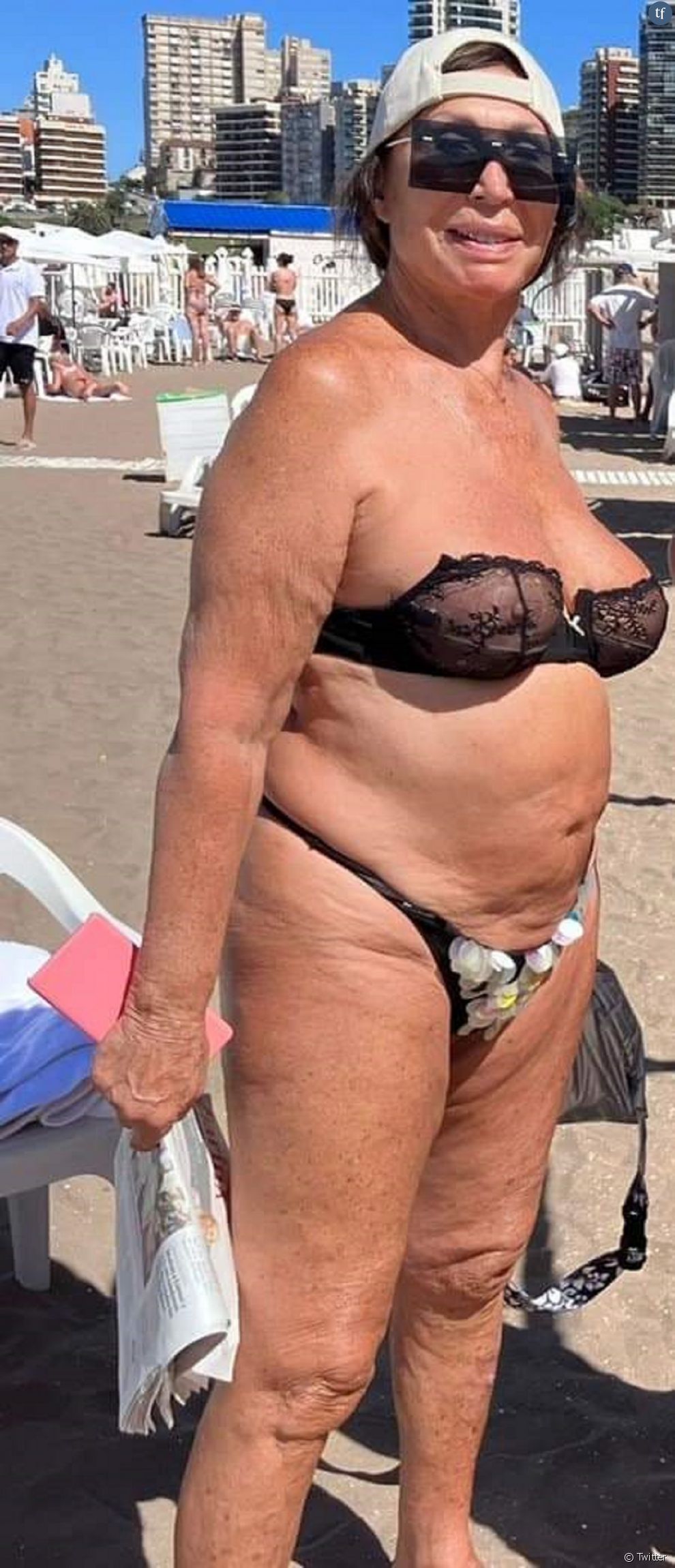 L&#039;actrice de 76 ans a partagé sur les réseaux sociaux une photo d&#039;elle en bikini sur la plage de Mar del Plata, au sud de Buenos Aires. Publication solaire devenue virale, et qui a suscité bien des réactions en Argentine.