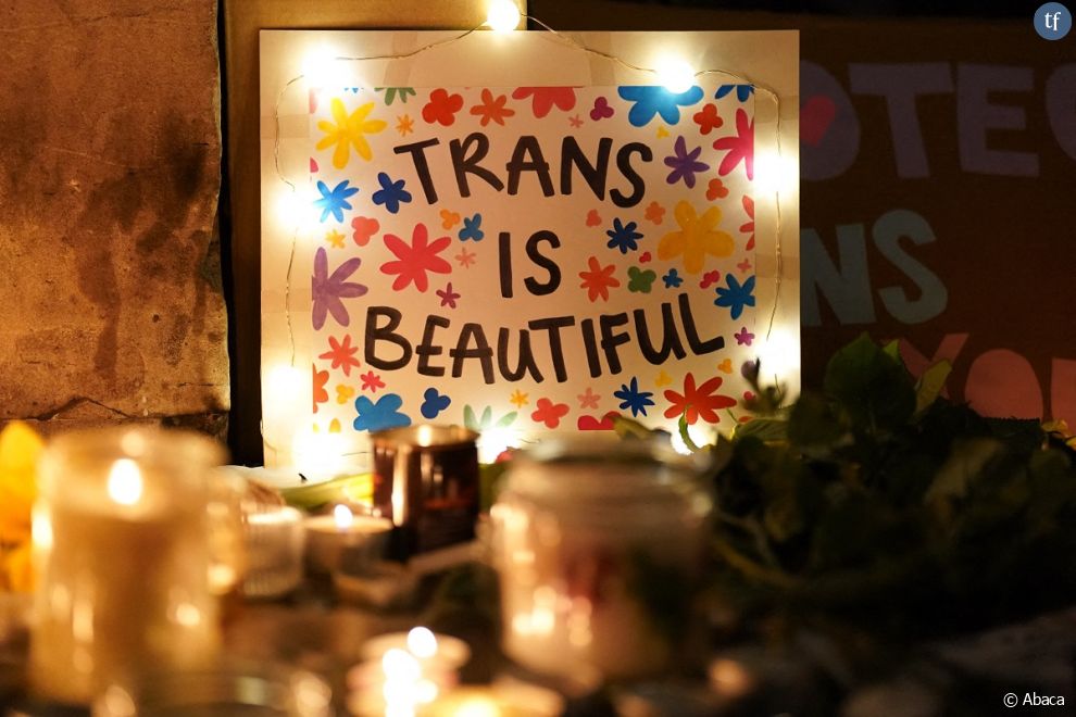 Le meurtre de cette adolescente transgenre bouleverse le Royaume-Uni. Des veillées ont eu lieu dans des villes du Royaume-Uni  dès le 14 février à la mémoire de l&#039;adolescente.