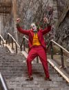 Joaquin Phoenix dans les escaliers dans "Joker"