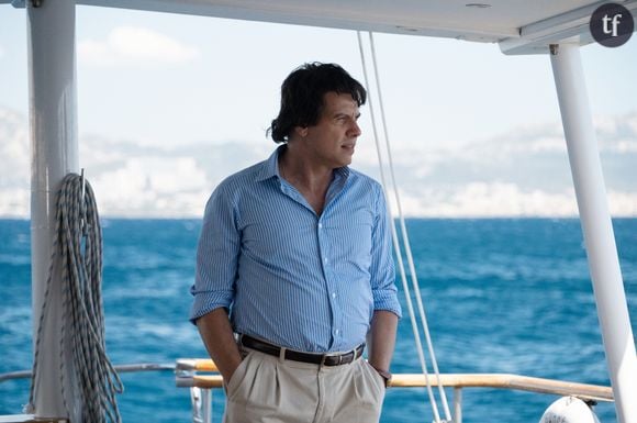 4) "Tapie" : pour se glisser dans la peau de l'ancien président de l'OM et ex-député, Laurent Lafitte s'est totalement métamorphosé, et ça vaut le détour. Entre réussites et échecs, ce biopic fictionnel retrace le destin romanesque de Bernard Tapie. (Diffusion à partir du 13 septembre sur Netflix)