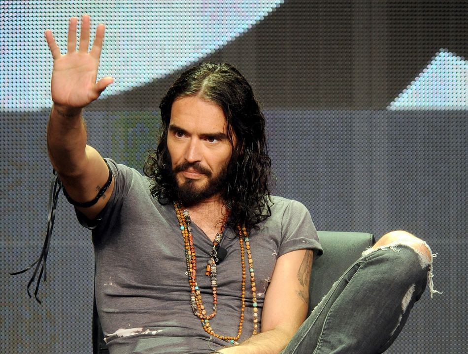 Russell Brand participe au panel "Brand X With Russell Brand" lors de la partie FX du 2012 Summer TCA Press Tour à l'hôtel Beverly Hilton le 28 juillet 2012 à Beverly Hills, Californie.