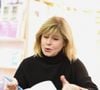 "Ma mère ne m'a pas protégée" : victime de viol à 12 ans, Katherine Pancol témoigne
Journalist and bestselling French novelist Katherine Pancol signing some copies of her latest book 'Trois baisers' at Kleder book shop in Strasbourg, France on November 20, 2017. Photo by Roses/ANDBZ/ABACAPRESS.COM