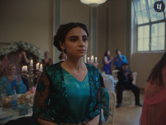 A découvrir en salles depuis le 7 février, Elaha nous relate le parcours tumultueux d'une jeune femme d'origine kurde qui, à quelques semaines de son mariage, souhaite faire "reconstruire" son hymen. Un film introspectif et fort sur le poids des traditions.