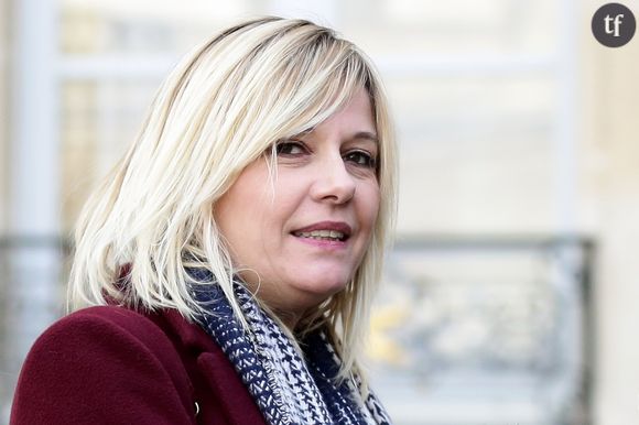 "J'ai eu l'impression de traverser une jungle. J'ai essuyé les plâtres. Aujourd'hui, la société est en train de se fissurer de partout : le #MeToo littéraire, le #MeToo du cinéma, le #MeToo de la télévision ! Tout cela m'apparaît comme une naissance, mais un accouchement difficile, qui prend du temps" 
Flavie Flament - Journée internationale pour l'élimination de la violence à l'égard des femmes et du lancement de la grande cause du quinquennat, au Palais de l'Elysée, Paris, France. Le 25 novembre 2017 © Stéphane Lemouton / Bestimage